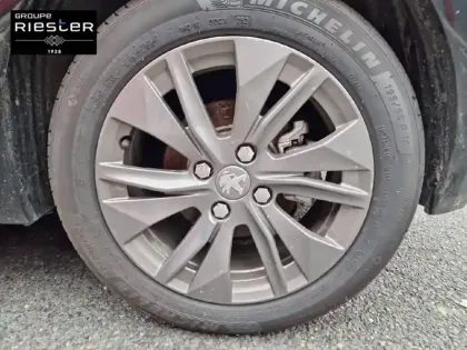 Photo 30 Peugeot 208  Electrique 50 kWh 136ch