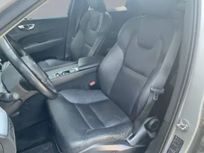 Photo 7 Volvo Xc60  T6 Recharge AWD 253 ch + 145 ch Geartronic 8