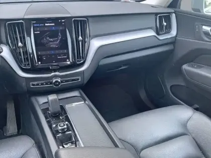 Photo 10 Volvo Xc60  T6 Recharge AWD 253 ch + 145 ch Geartronic 8