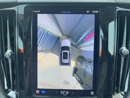 Photo 16 Volvo Xc60  T6 Recharge AWD 253 ch + 145 ch Geartronic 8