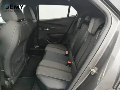 Photo 9 Peugeot 2008  PureTech 130 S&S BVM6