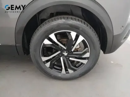 Photo 10 Peugeot 2008  PureTech 130 S&S BVM6