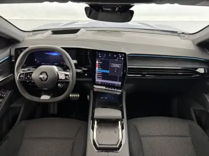Photo 27 Renault Austral  E-Tech hybrid 200