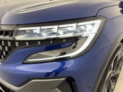 Photo 22 Renault Austral  E-Tech hybrid 200