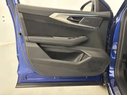 Photo 10 Renault Austral  E-Tech hybrid 200