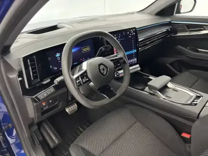 Photo 9 Renault Austral  E-Tech hybrid 200