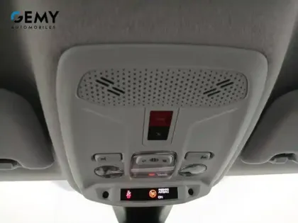 Photo 15 Peugeot 208  BLUEHDI 100 S&S BVM6