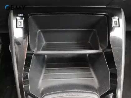 Photo 16 Peugeot 208  BLUEHDI 100 S&S BVM6