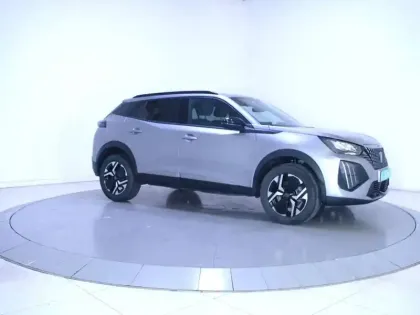 Photo 26 Peugeot 2008  Hybrid 145 e-DCS6