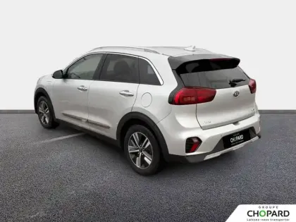 Photo 32 Kia Niro  1.6 GDi Hybride Rechargeable 141 ch DCT6