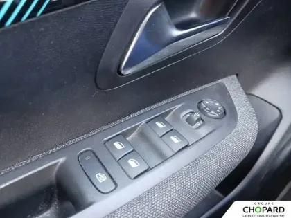 Photo 13 Peugeot 208  PureTech 75 S&S BVM5