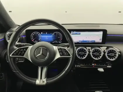 Photo 21 Mercedes Classe A  250 e 8G-DCT