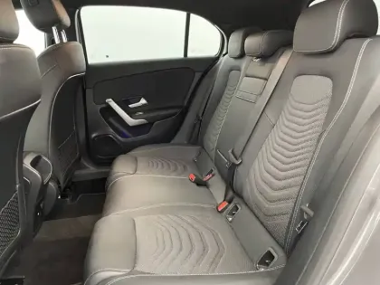 Photo 15 Mercedes Classe A  250 e 8G-DCT