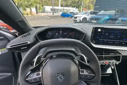Photo 35 Peugeot 2008  Hybrid 145 e-DCS6