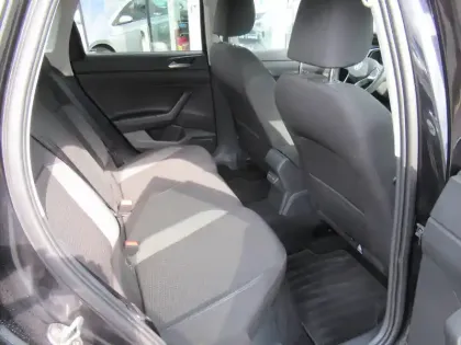 Photo 69 Volkswagen Taigo  1.0 TSI 116 DSG7