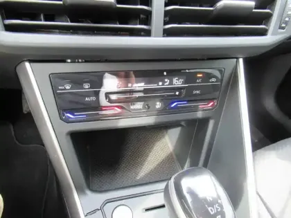 Photo 60 Volkswagen Taigo  1.0 TSI 116 DSG7