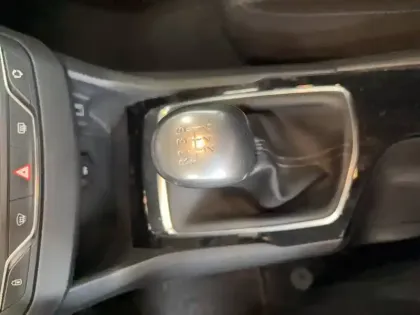 Photo 12 Peugeot 308  PureTech 110ch S&S BVM6