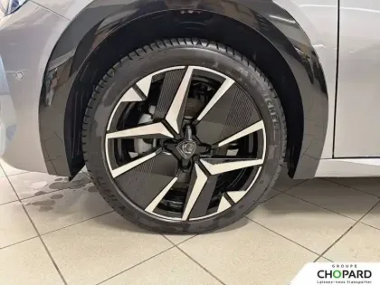 Photo 14 Peugeot 208  Hybrid 110 e-DCS6