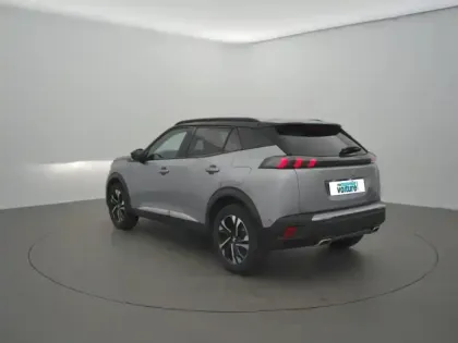 Photo 32 Peugeot 2008  PureTech 130 S&S EAT8