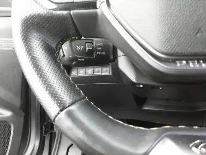 Photo 44 Peugeot 2008  PureTech 130 S&S EAT8