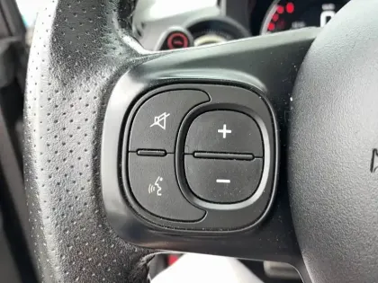 Photo 42 Abarth 500 595 1.4 Turbo 16V T-Jet 160 ch