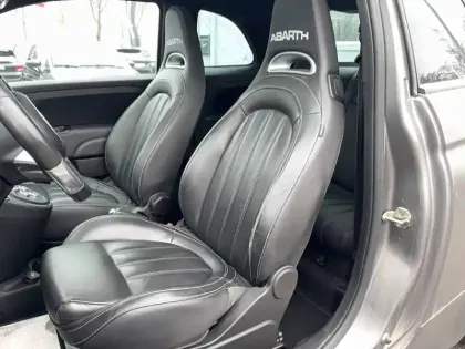 Photo 38 Abarth 500 595 1.4 Turbo 16V T-Jet 160 ch