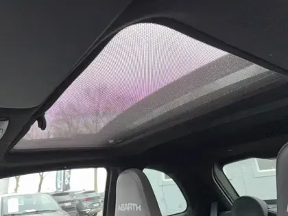 Photo 61 Abarth 500 595 1.4 Turbo 16V T-Jet 160 ch