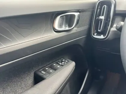 Photo 10 Volvo Xc40  Recharge Extended Range 252 ch 1EDT