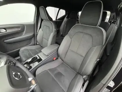 Photo 5 Volvo Xc40  Recharge Extended Range 252 ch 1EDT