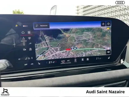 Photo 12 Audi A5  Avant e-hybrid 299 ch S tronic 7 Quattro