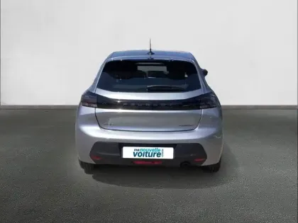 Photo 25 Peugeot 208  Hybrid 110 e-DCS6