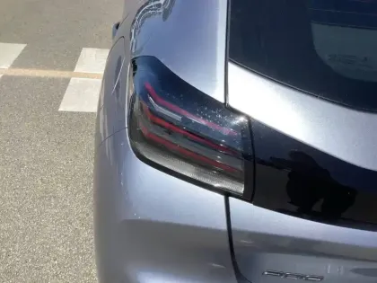 Photo 37 Peugeot 208  Hybrid 110 e-DCS6