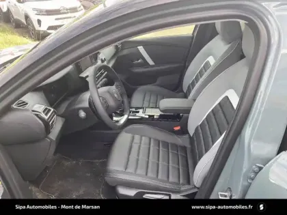 Photo 8 Citroën C4  Hybride 145 e-DCS6