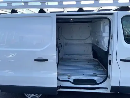 Photo 12 Renault Trafic  FGN L1H1 1000 KG DCI 95 E6