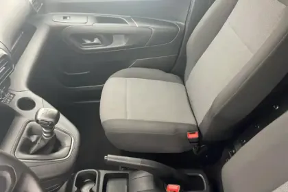 Photo 13 Peugeot Partner  FOURGON M 650 KG PURETECH 110 S&S BVM6