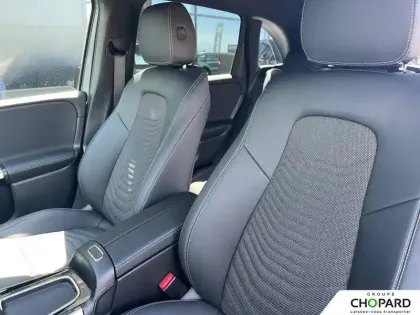 Photo 54 Mercedes Classe B  180 d 8G-DCT