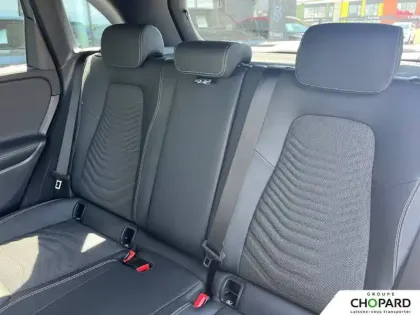 Photo 62 Mercedes Classe B  180 d 8G-DCT