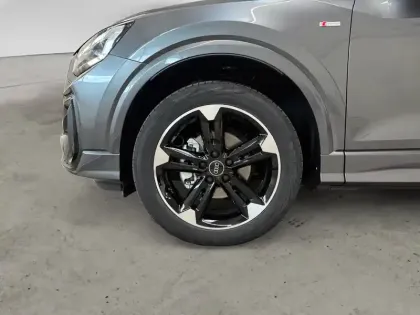 Photo 8 Audi Q2  35 TFSI 150 S tronic 7