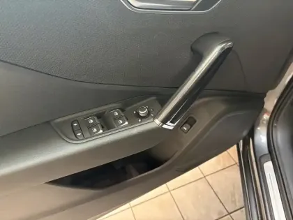 Photo 16 Audi Q2  35 TFSI 150 S tronic 7