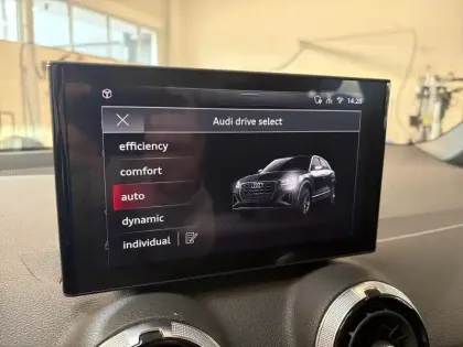 Photo 21 Audi Q2  35 TFSI 150 S tronic 7