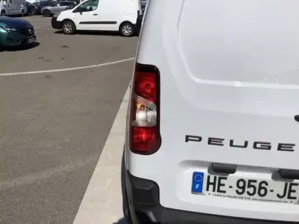 Photo 16 Peugeot Partner E- FOURGON M 800 KG 136 CH BATTERIE 54 KWH