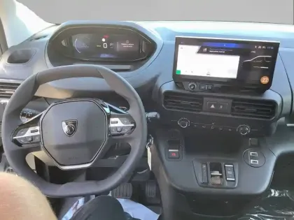 Photo 7 Peugeot Partner E- FOURGON M 800 KG 136 CH BATTERIE 54 KWH