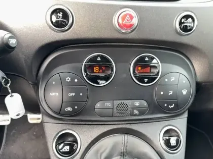 Photo 18 Abarth 500 695 1.4 Turbo 16V T-Jet 180 ch BVM5