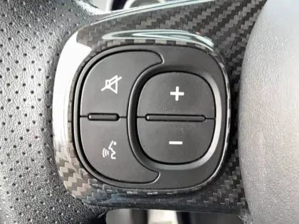 Photo 14 Abarth 500 695 1.4 Turbo 16V T-Jet 180 ch BVM5