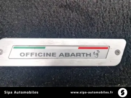 Photo 115 Abarth 500 695 1.4 Turbo 16V T-Jet 180 ch BVM5