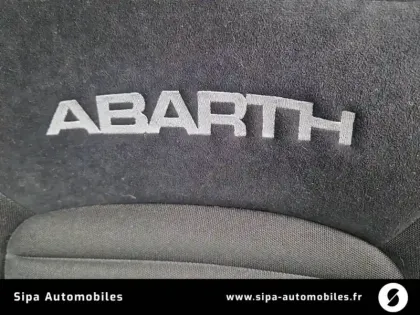 Photo 114 Abarth 500 695 1.4 Turbo 16V T-Jet 180 ch BVM5
