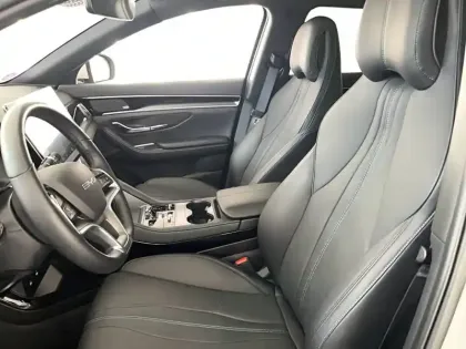 Photo 38 BYD Seal U  1.5l DM-i 324 ch AWD PHEV