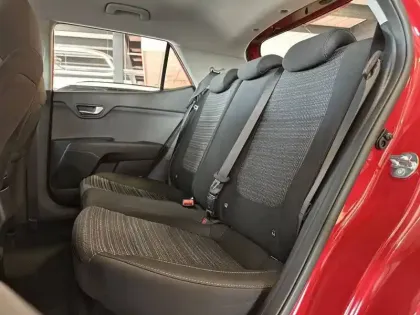 Photo 12 Kia Stonic  1.0 T-GDi 100 ch BVM6