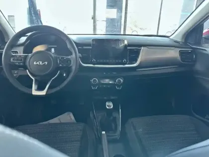 Photo 9 Kia Stonic  1.0 T-GDi 100 ch BVM6