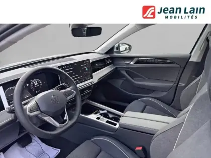 Photo 28 Volkswagen Passat  1.5 eHybrid 204 DSG6